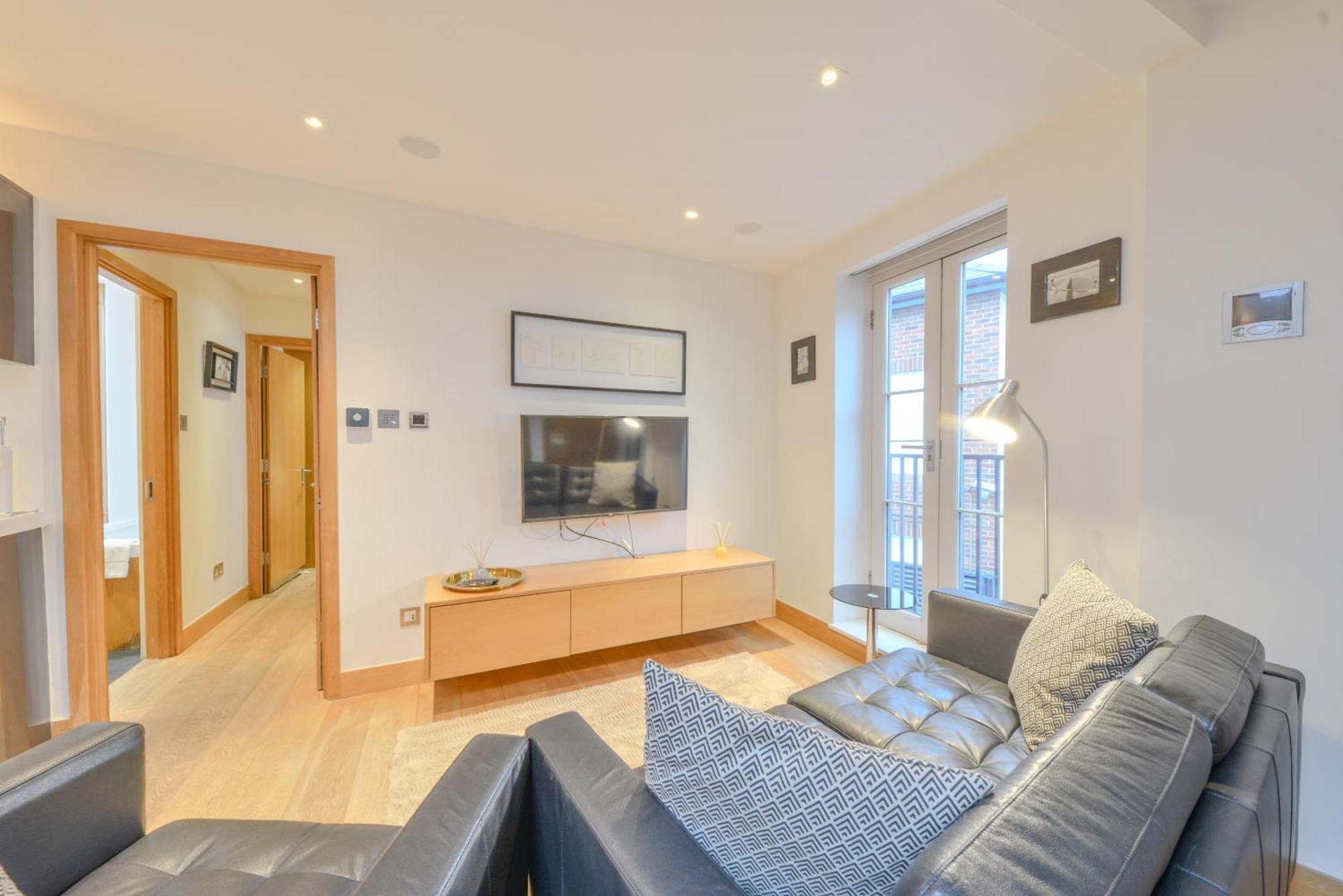 Central Two Bedroom Apartments St Albans By Central Stays Short Lets & Serviced Accommodation With Free Parking 部屋 写真