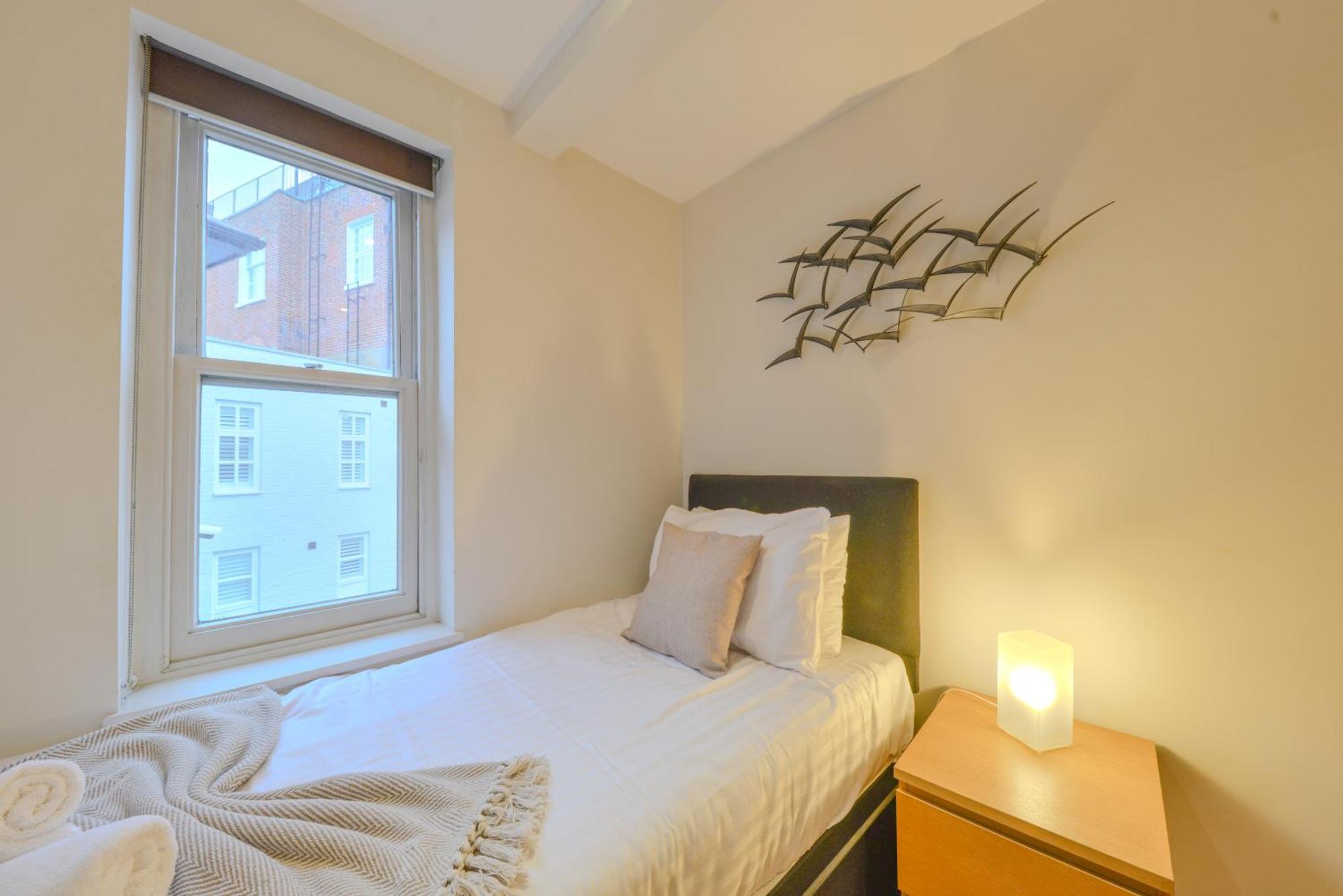 Central Two Bedroom Apartments St Albans By Central Stays Short Lets & Serviced Accommodation With Free Parking 部屋 写真